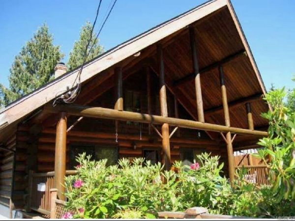 3337 Egremont Rd , Cumberland, BC V0R 1S0