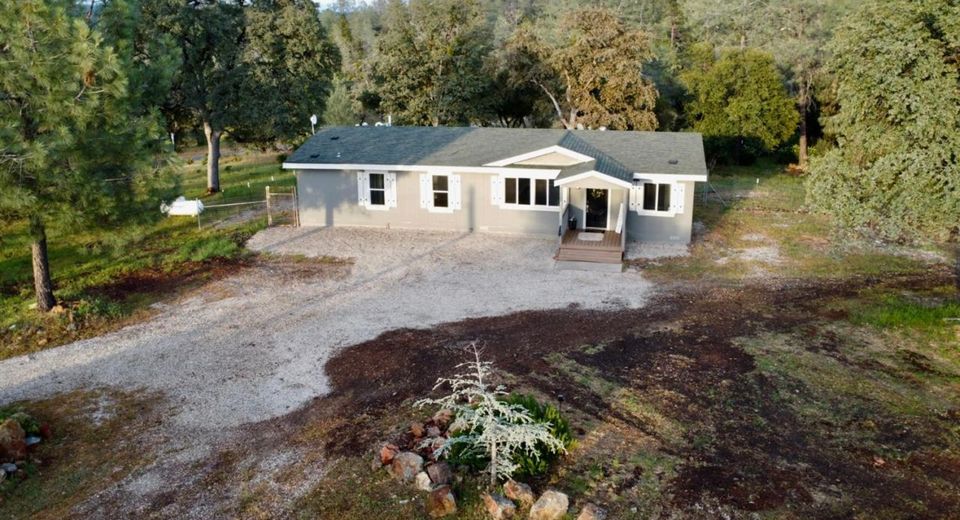 12155 Gilham Ct, Grass Valley, CA 95949 Photo