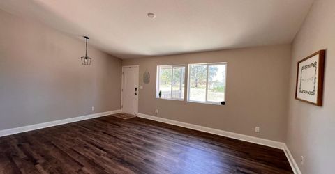 12155 Gilham Ct, Grass Valley, CA 95949 Photo