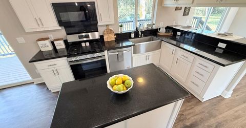 12155 Gilham Ct, Grass Valley, CA 95949 Photo