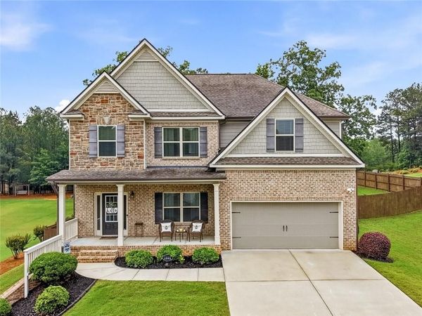1801 Sycamore Drive , Loganville, GA 30052