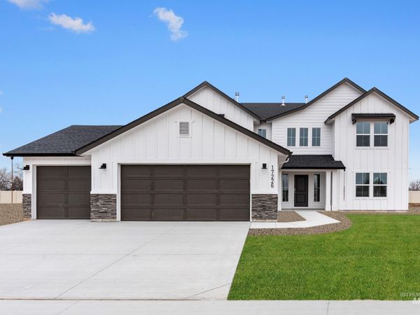 7091 E Marble Springs Dr, Nampa, ID 83687