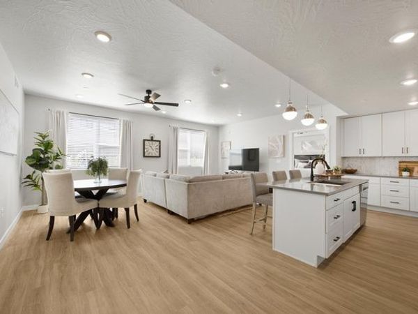 206 N CHAPARRAL, Unit 100, Hurricane, UT 84737