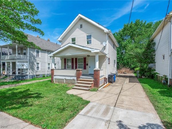 8005 Vineyard Avenue , Cleveland, OH 44105