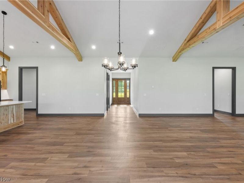2085 Belfort Avenue, Louisville, OH 44641 Photo 10