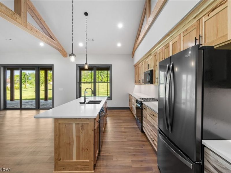 2085 Belfort Avenue, Louisville, OH 44641 Photo 19
