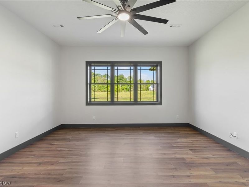 2085 Belfort Avenue, Louisville, OH 44641 Photo 21