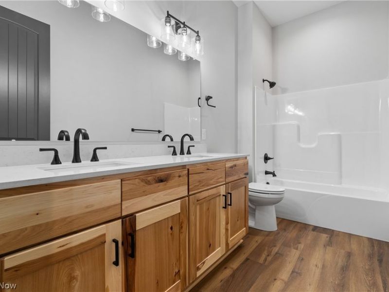 2085 Belfort Avenue, Louisville, OH 44641 Photo 31