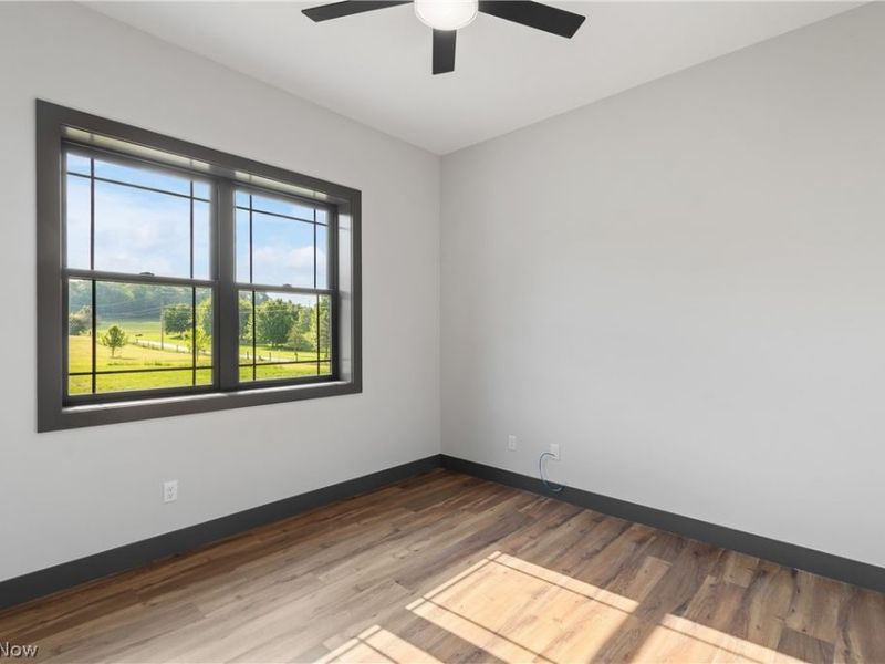 2085 Belfort Avenue, Louisville, OH 44641 Photo 32
