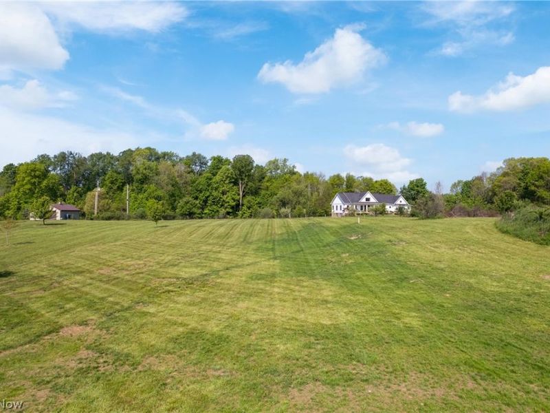 2085 Belfort Avenue, Louisville, OH 44641 Photo 47