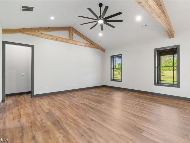 2085 Belfort Avenue, Louisville, OH 44641 Photo 6