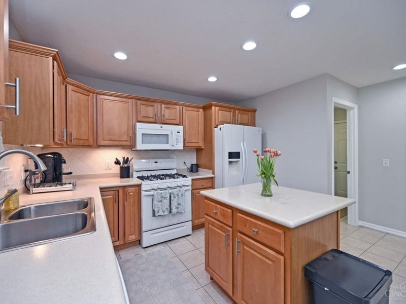 5237 Elk Run Drive, Liberty Township, OH 45011 Photo 13