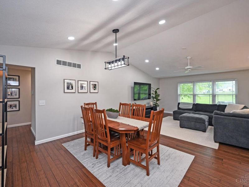 5237 Elk Run Drive, Liberty Township, OH 45011 Photo 4