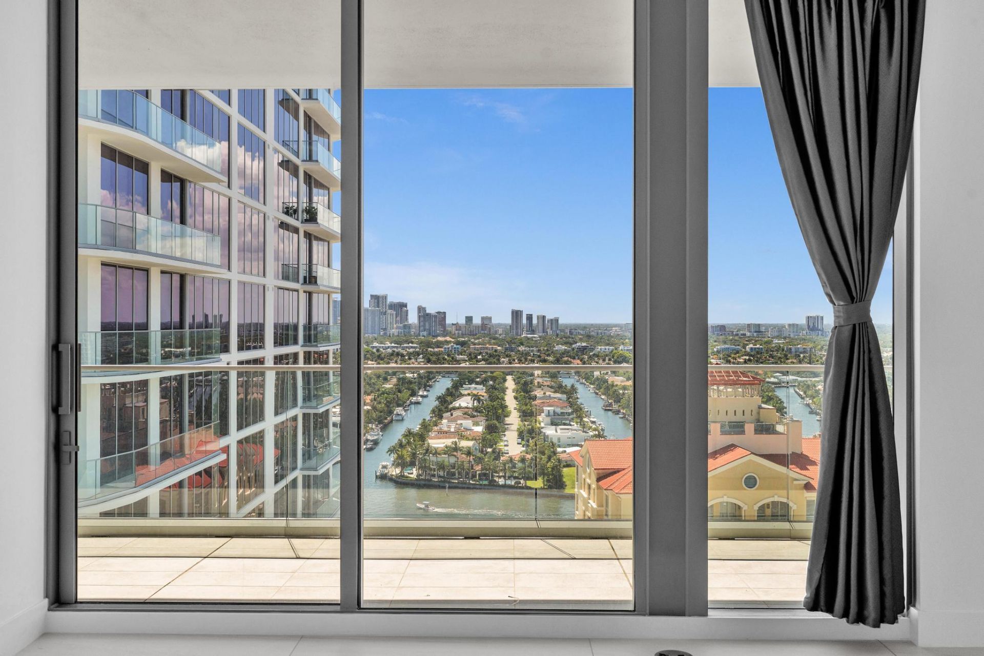 151 N Seabreeze Boulevard, Unit 1902, Fort Lauderdale, FL 33304 Photo