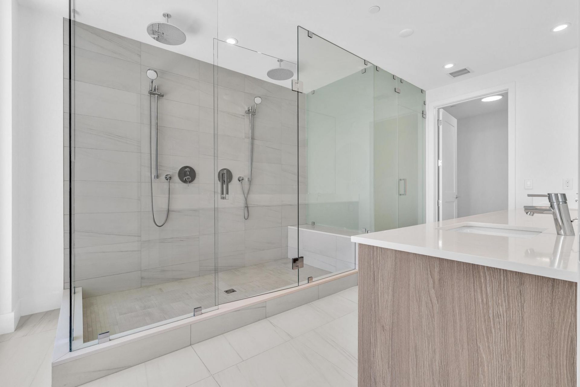 151 N Seabreeze Boulevard, Unit 1902, Fort Lauderdale, FL 33304 Photo
