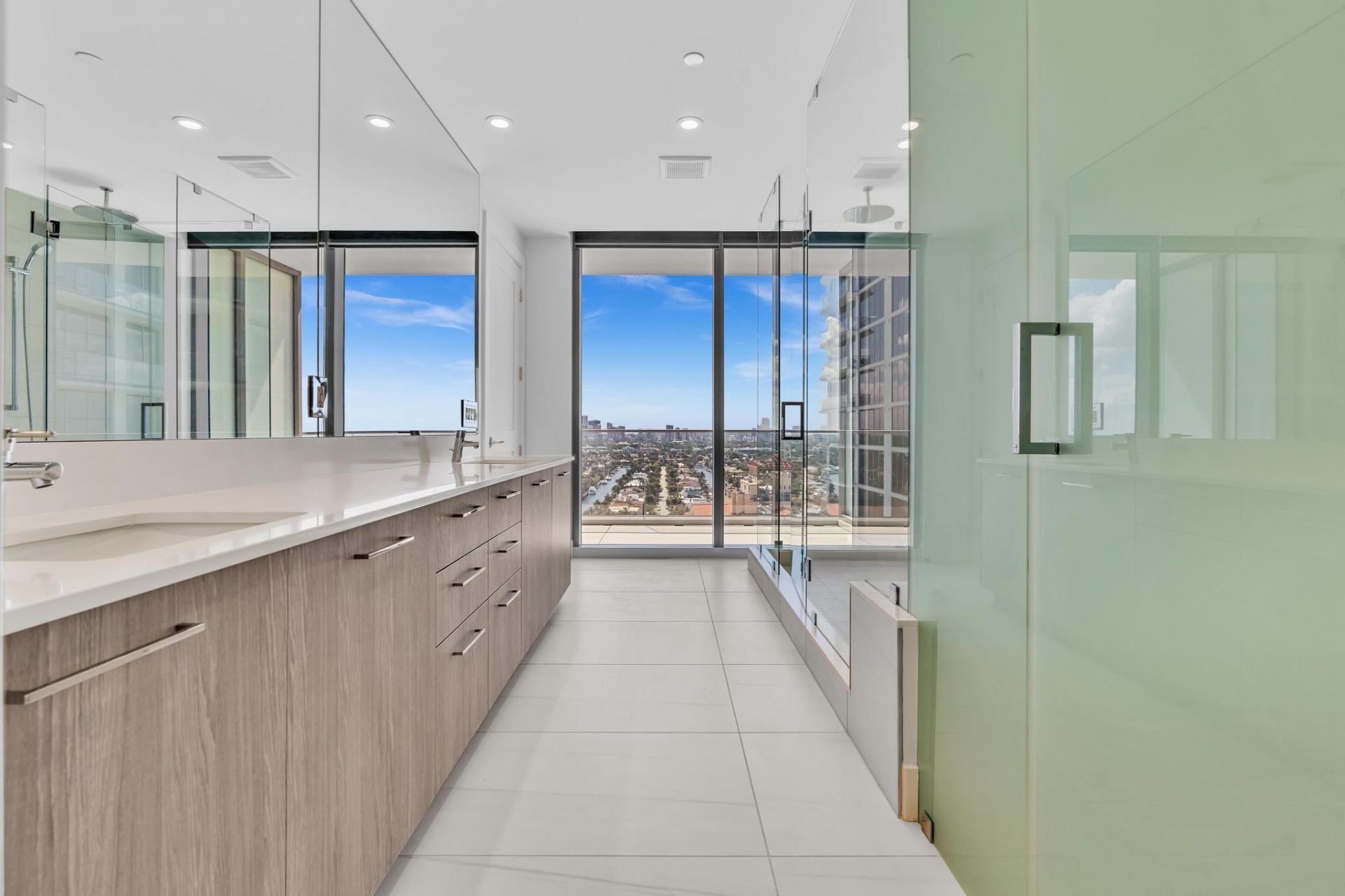 151 N Seabreeze Boulevard, Unit 1902, Fort Lauderdale, FL 33304 Photo