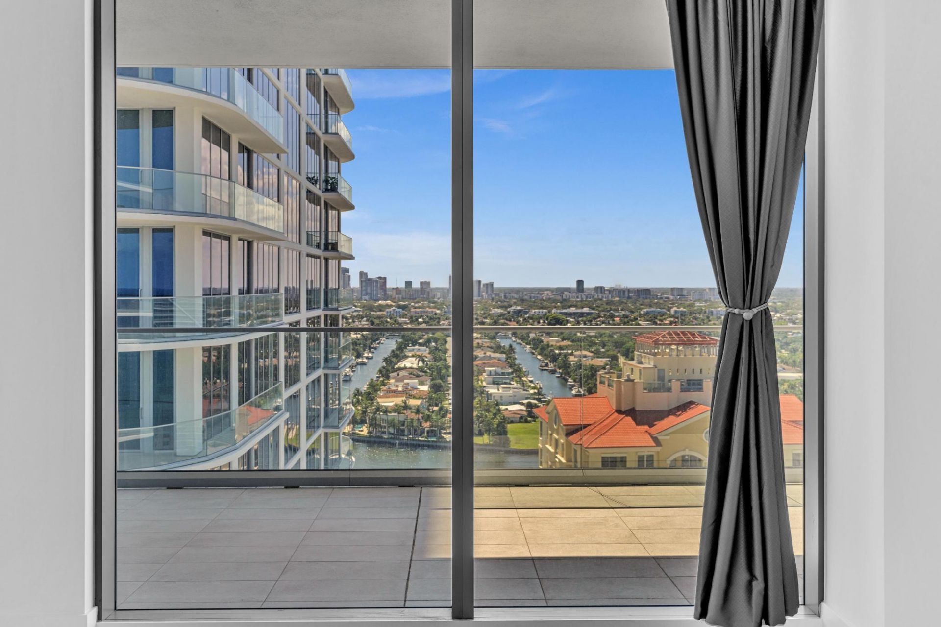 151 N Seabreeze Boulevard, Unit 1902, Fort Lauderdale, FL 33304 Photo