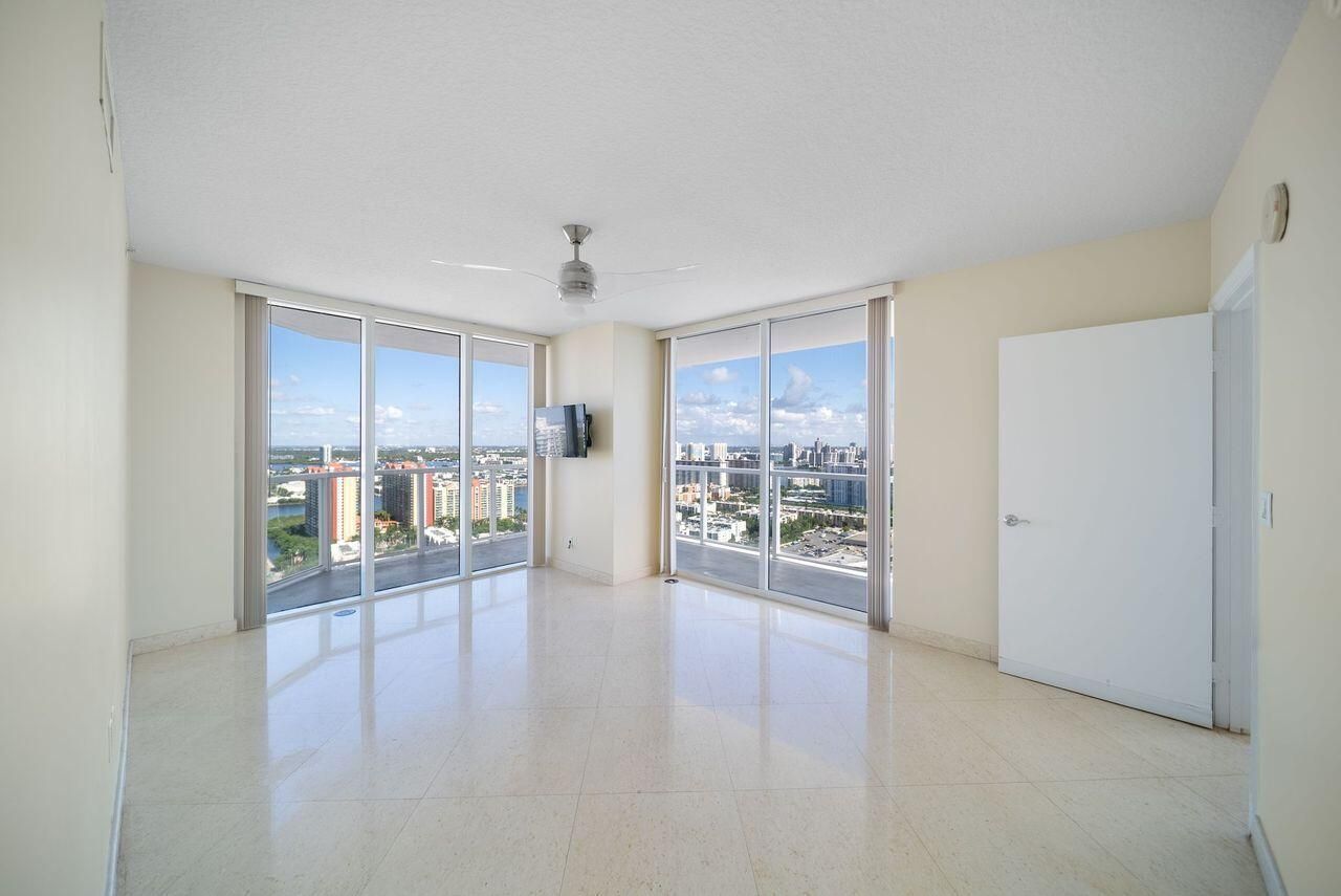 16699 Collins Avenue, Unit 3407, Sunny Isles Beach, FL 33160 Photo