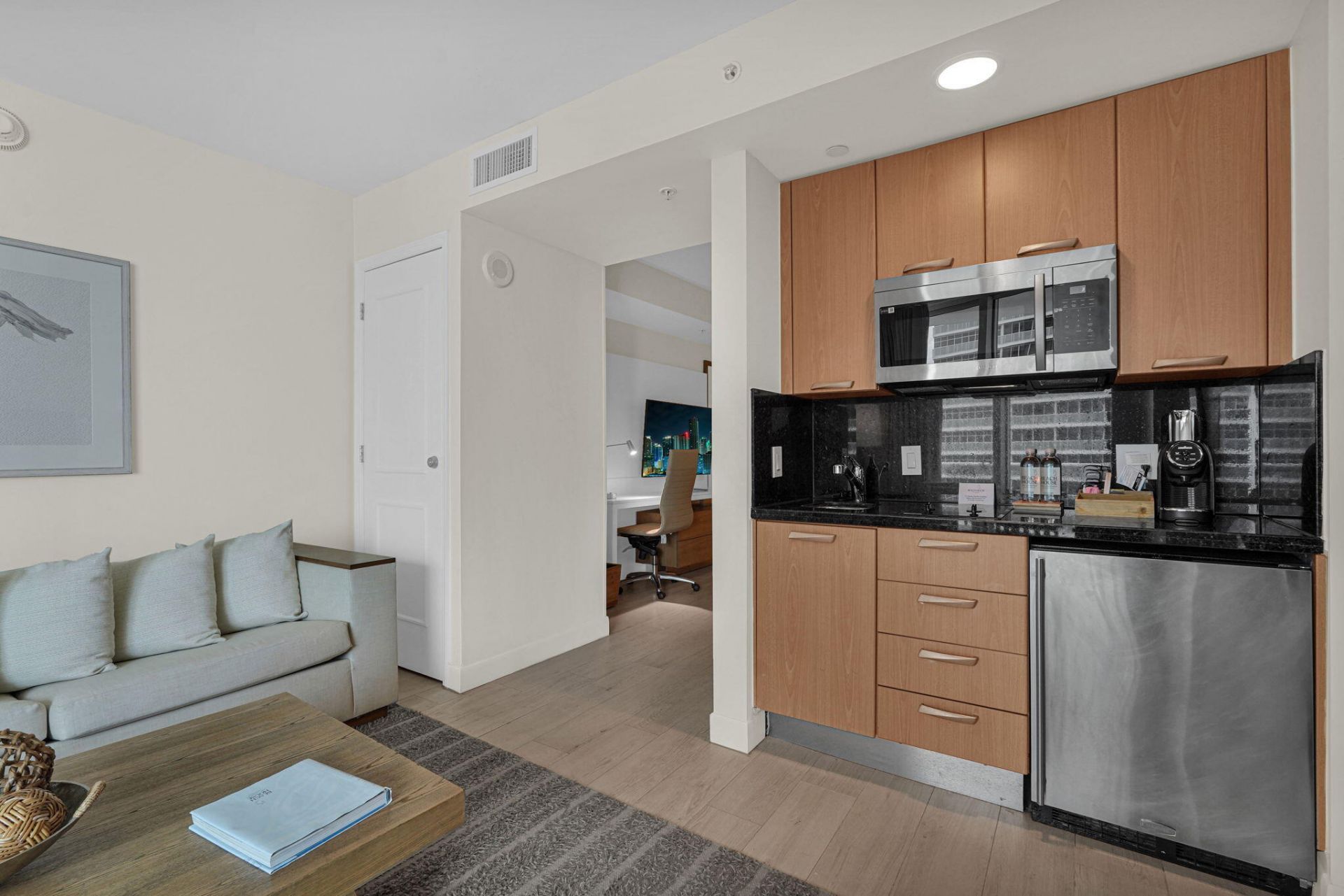 505 N Fort Lauderdale Beach Boulevard, Unit 1403, Fort Lauderdale, FL 33304 Photo