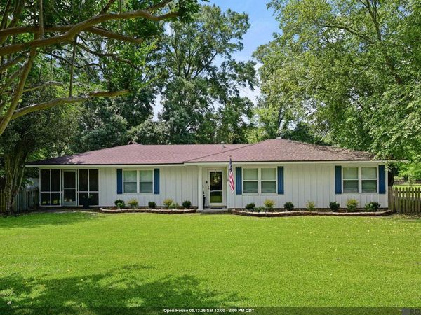 9974 Havard St, St Francisville, LA 70775