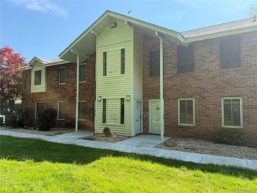 5 Laramie court, Unit 5, Coram, NY 11727