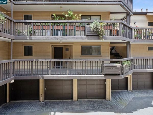 99 Cleaveland Rd, Unit 15, Pleasant Hill, CA 94523