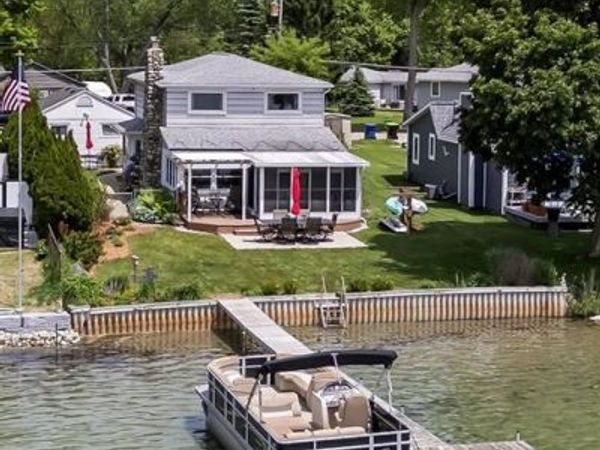 11061 Beryl Drive, White Lake Twp, MI 48386