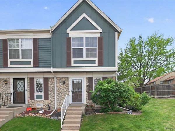 1261 S Idalia Street , Aurora, CO 80017