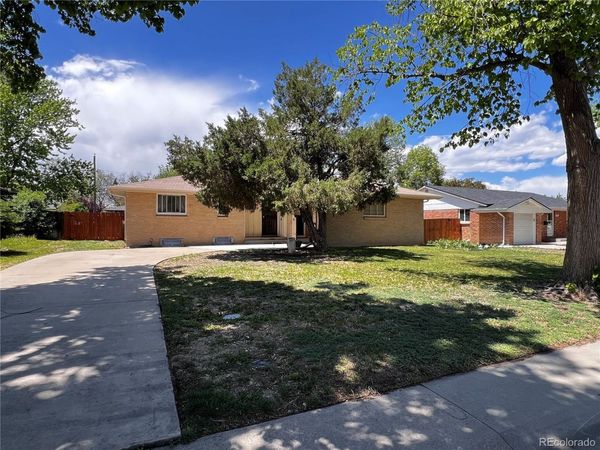 535 Kenton Street , Aurora, CO 80010
