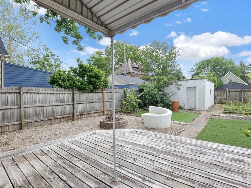 351 E Kossuth Street, Columbus, OH 43206 Photo 28