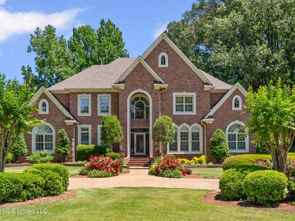 5138 Saint Andrews Cove, Olive Branch, MS 38654