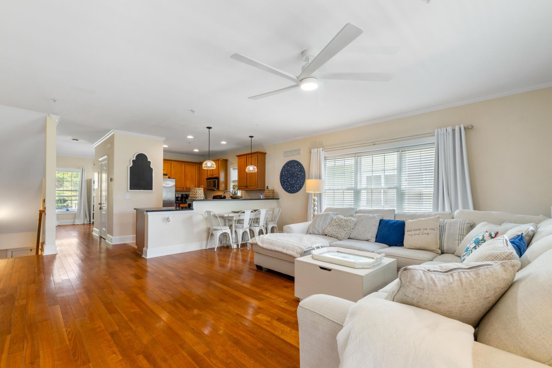 116 Summers Creek Court Photo 11