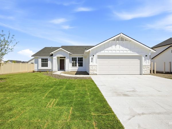 510 Waverly Ave, Middleton, ID 83644