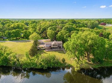 19643 71st Street NE, New London, MN 56273