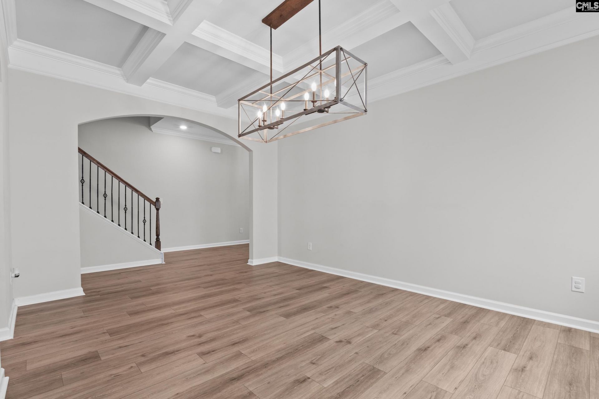 609 Hiawatha Drive  Photo 16
