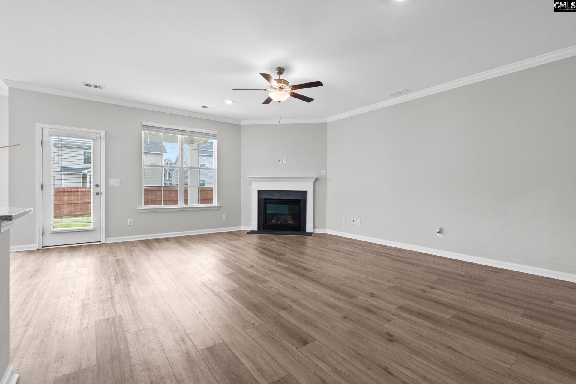 609 Hiawatha Drive  Photo 17
