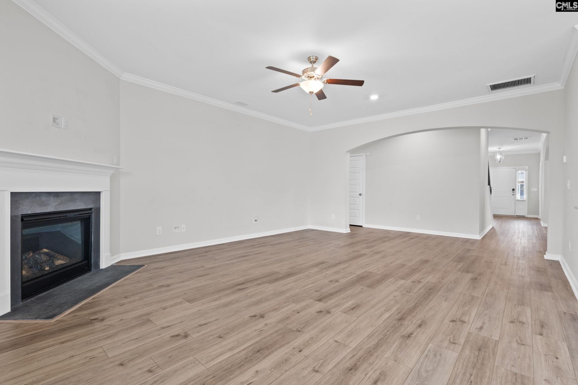 609 Hiawatha Drive  Photo 19