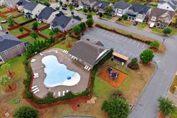 609 Hiawatha Drive  photo 4