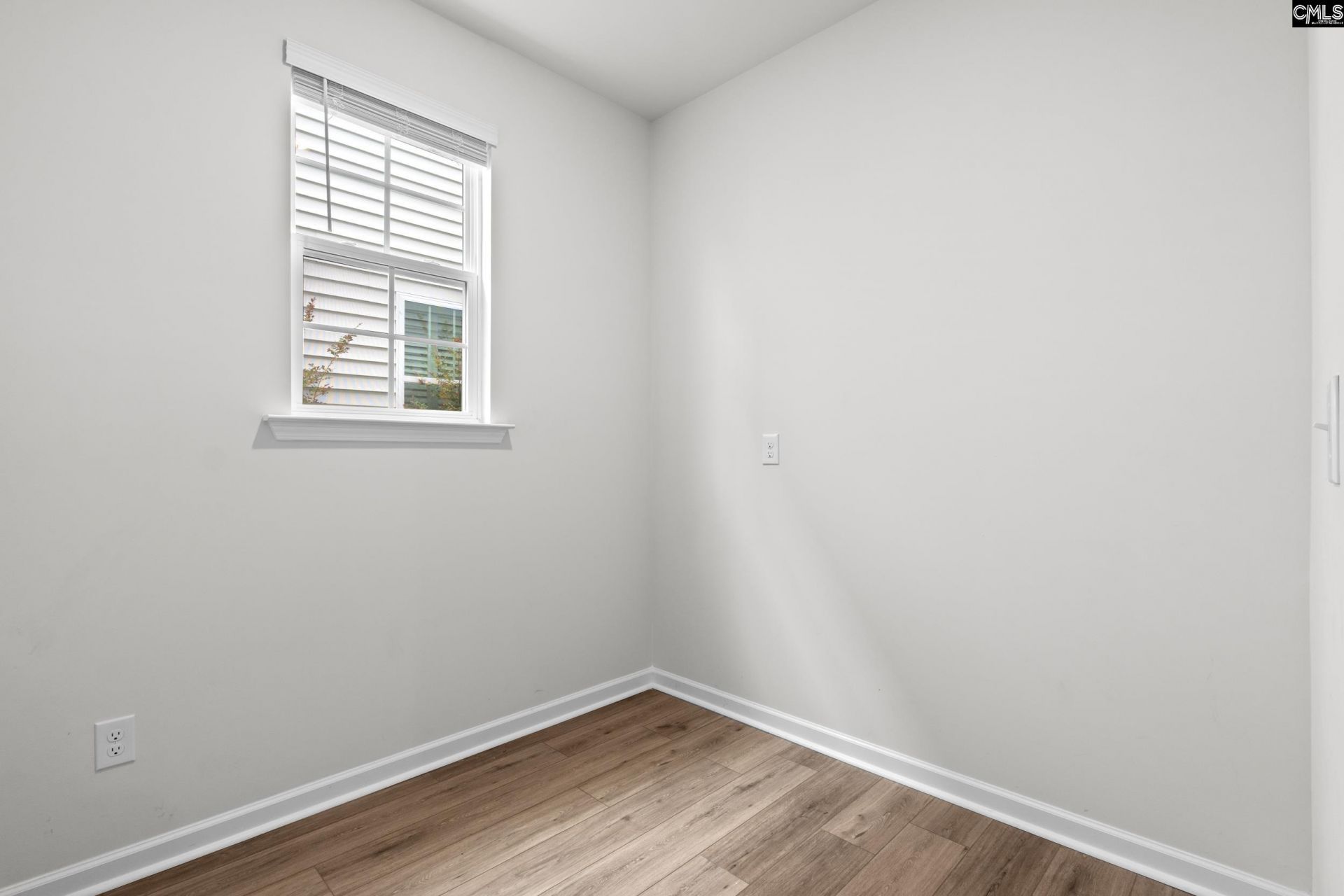 609 Hiawatha Drive  Photo 21