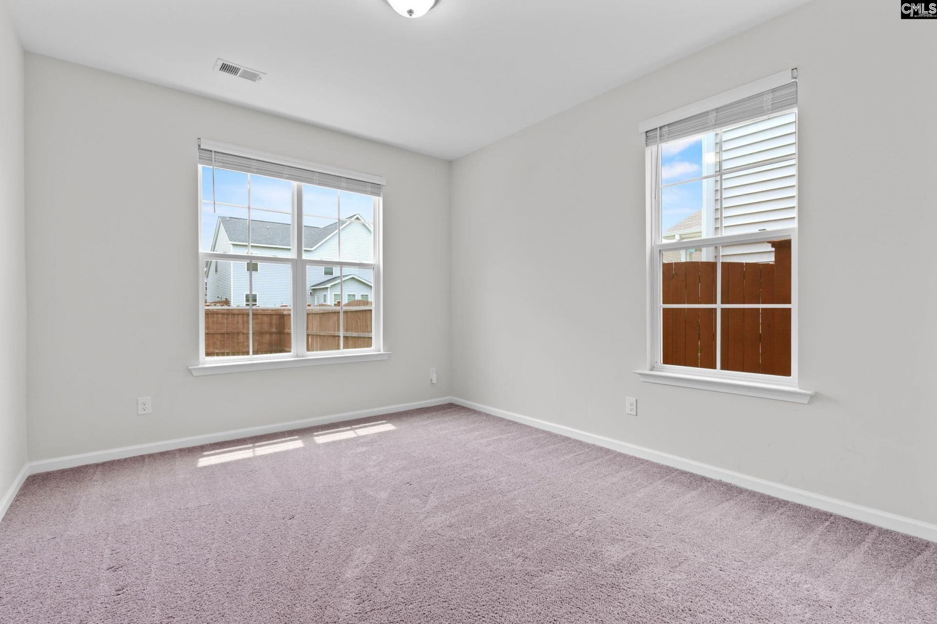 609 Hiawatha Drive  Photo 33