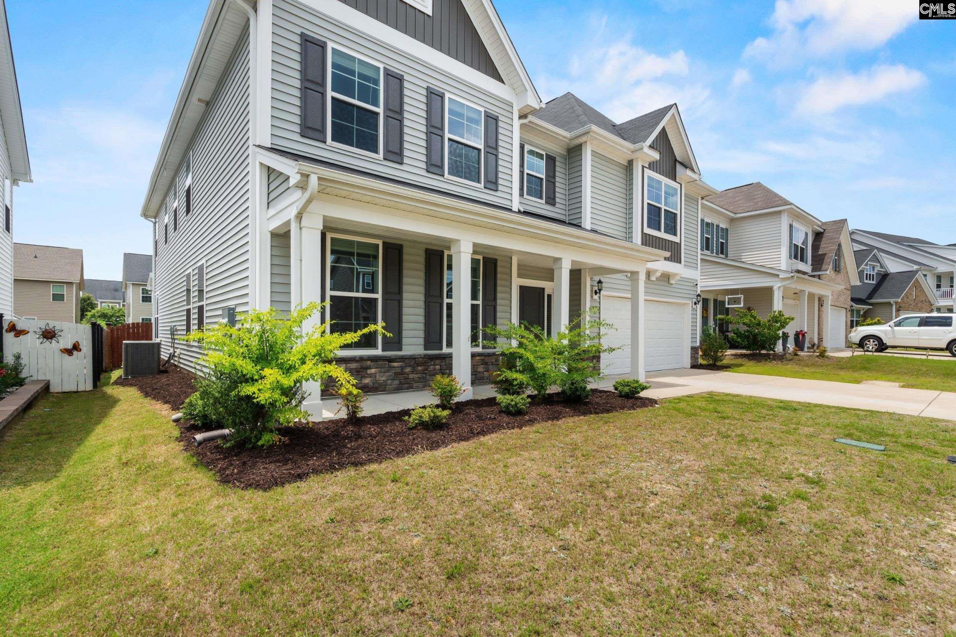 609 Hiawatha Drive  Photo 4