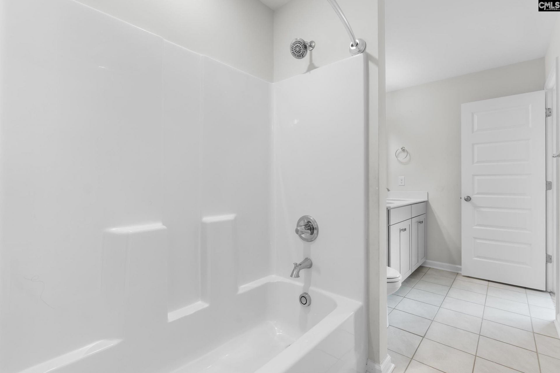 609 Hiawatha Drive  Photo 46