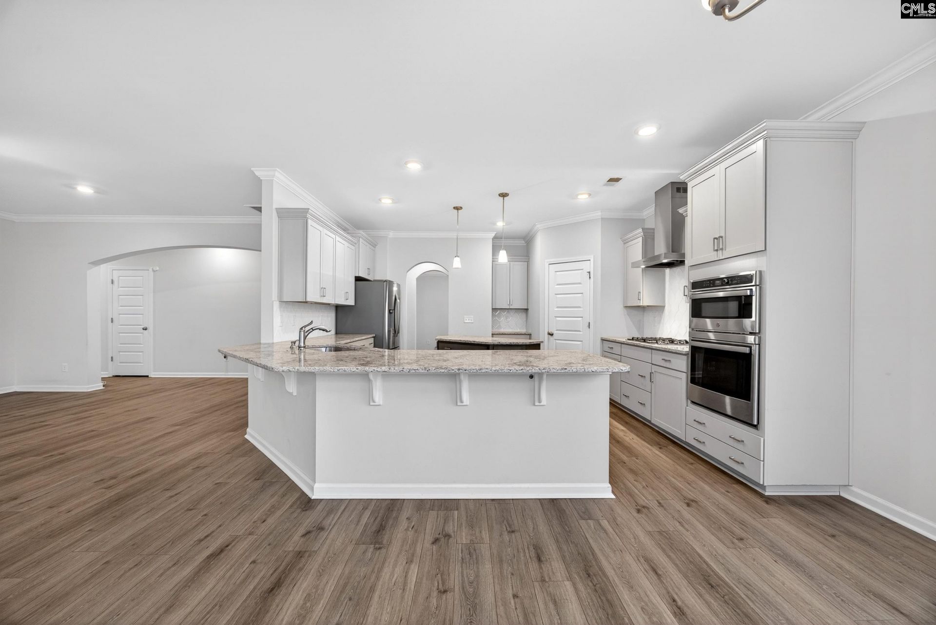 609 Hiawatha Drive  Photo 5
