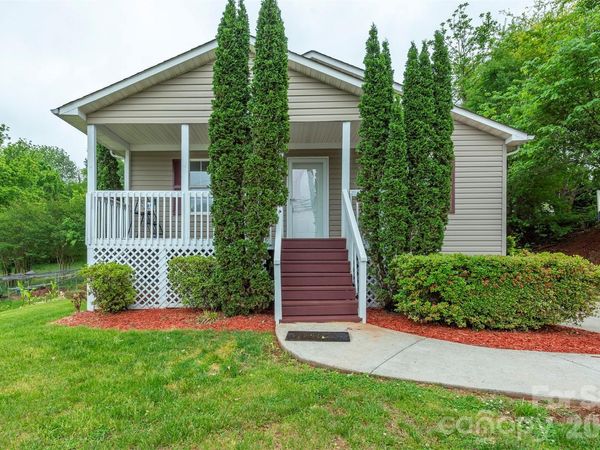 104 Bethel Street , Morganton, NC 28655