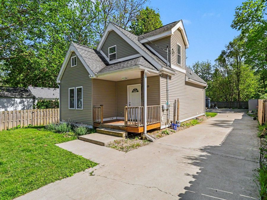 Property Image 4