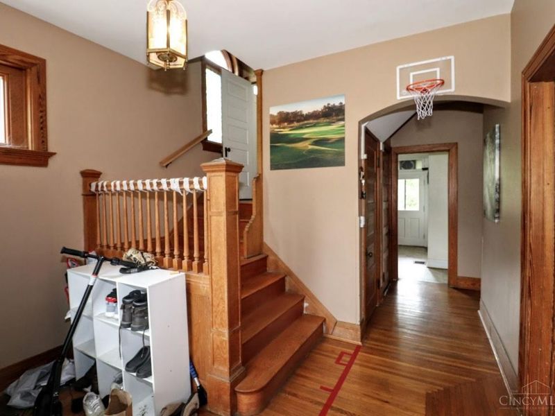 3272 Jefferson Avenue, Cincinnati, OH 45220 Photo 4