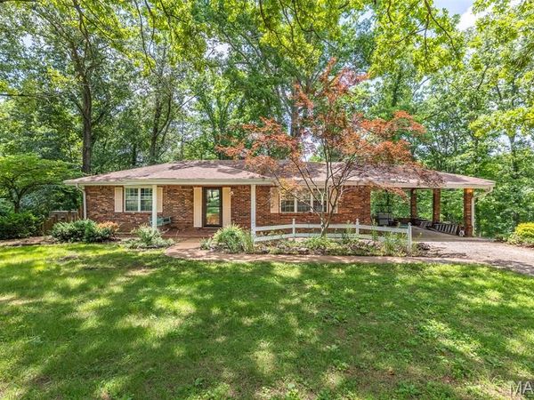 1106 White Oak Drive , Poplar Bluff, MO 63901