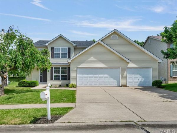 1032 Golden Orchard Drive, O'Fallon, MO 63368