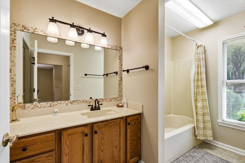 107 Mayberry Ln.  Photo 17