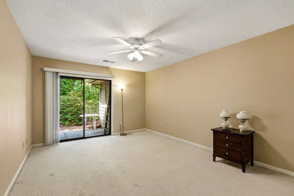 107 Mayberry Ln.  Photo 18